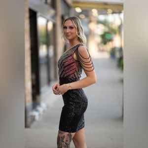 Stunning one shoulder dress with colorful metallic highlights